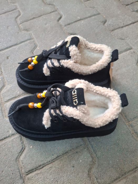 Лофери утеплені . Угги Уггі .   UGG