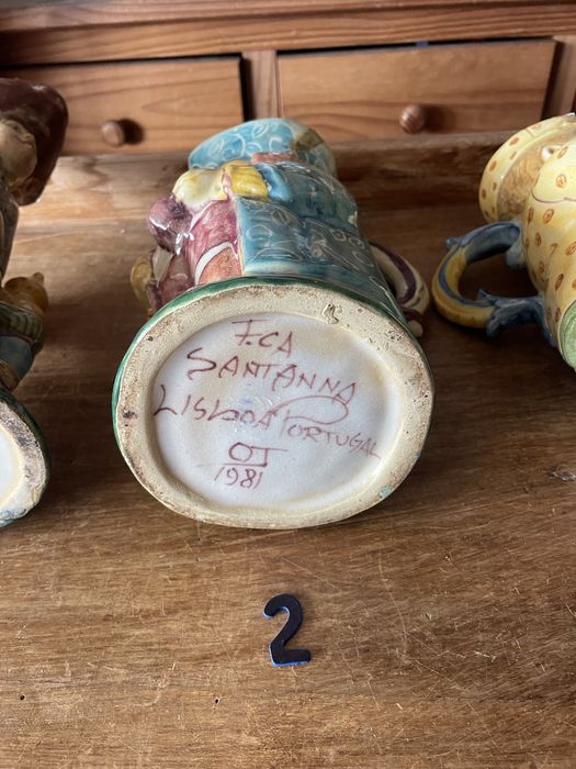 Faianca canecas jarros