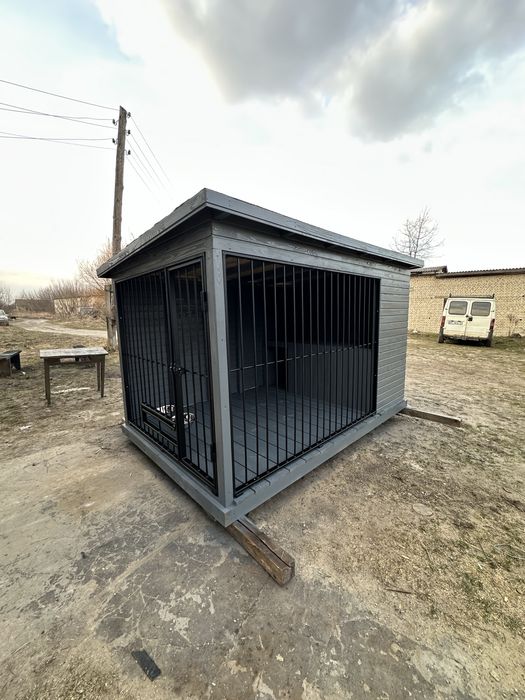 Виготовляємо вольєри для собак