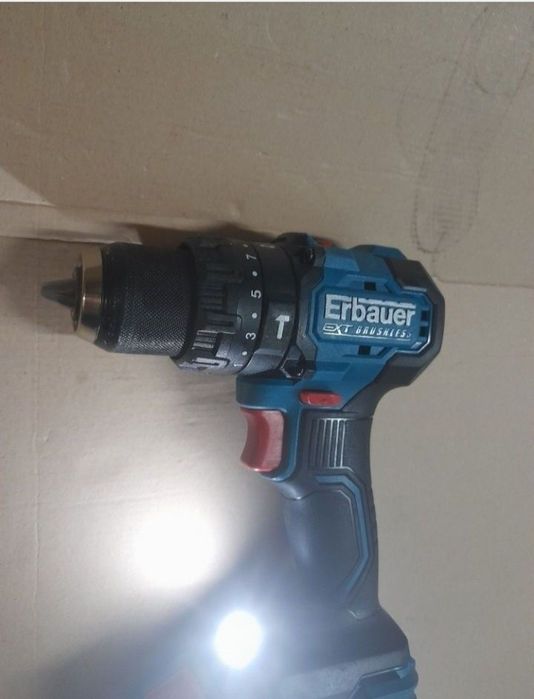 Wkrętarka Udarowa Bezszczotkowa Erbauer G2 18V EXT