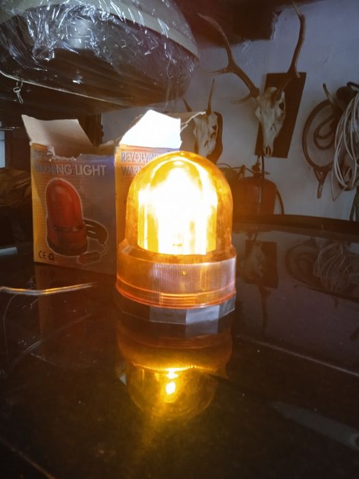 Lampa ostrzegawcza 12 V na magnes pomaranczowa