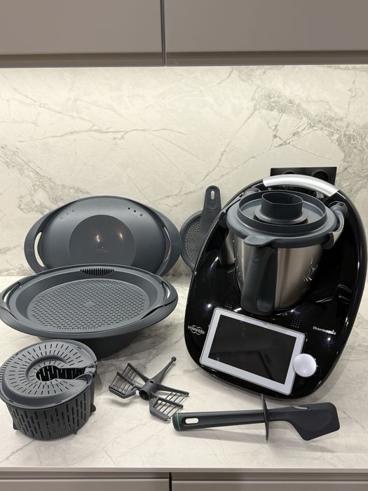Vorwerk Thermomix TM6 czarny, idealny, jak nowy, komplet.