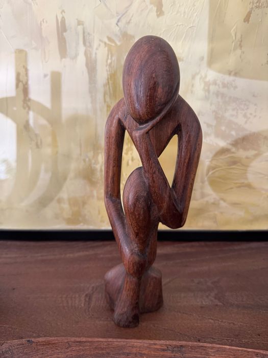 escultura em madeira