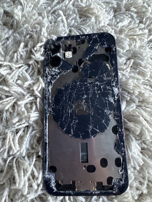 Iphone 12 por concertar