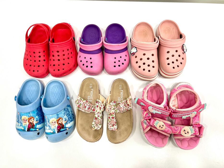 Взуття дитяче для дівчинки