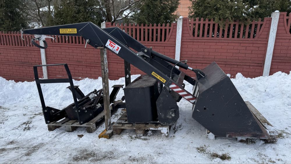 Ładowacz czołowy tur 3A Hydramet Giżycko do Ursusa 3512/2812/MF 255