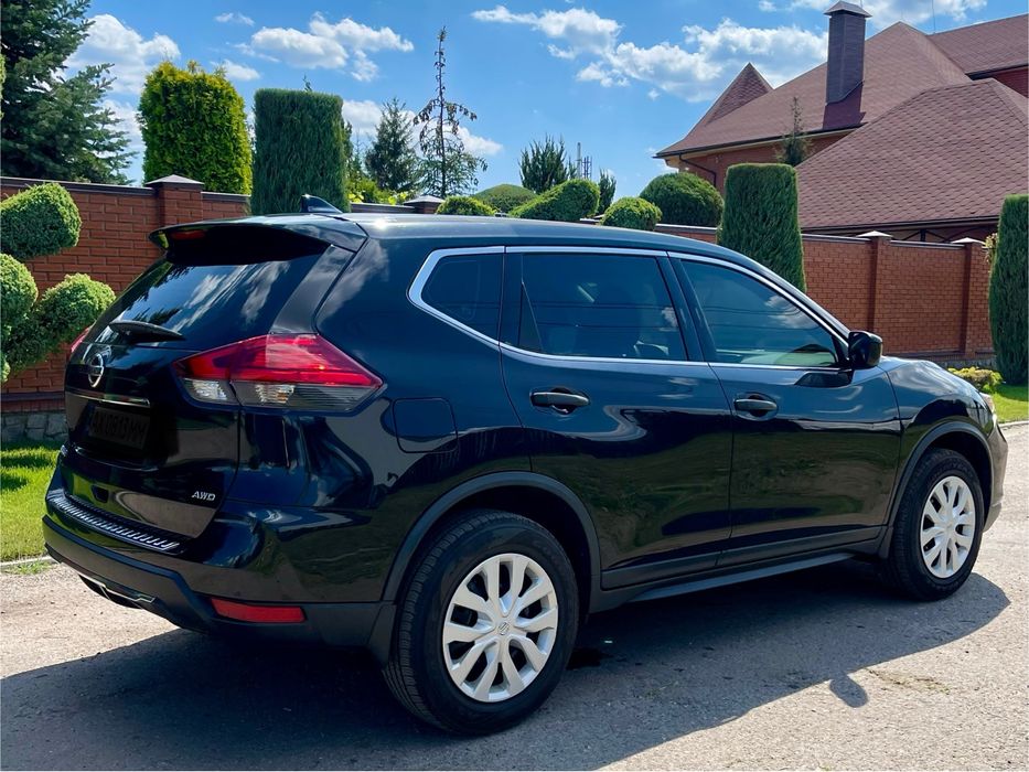 Продам Nissan rogue