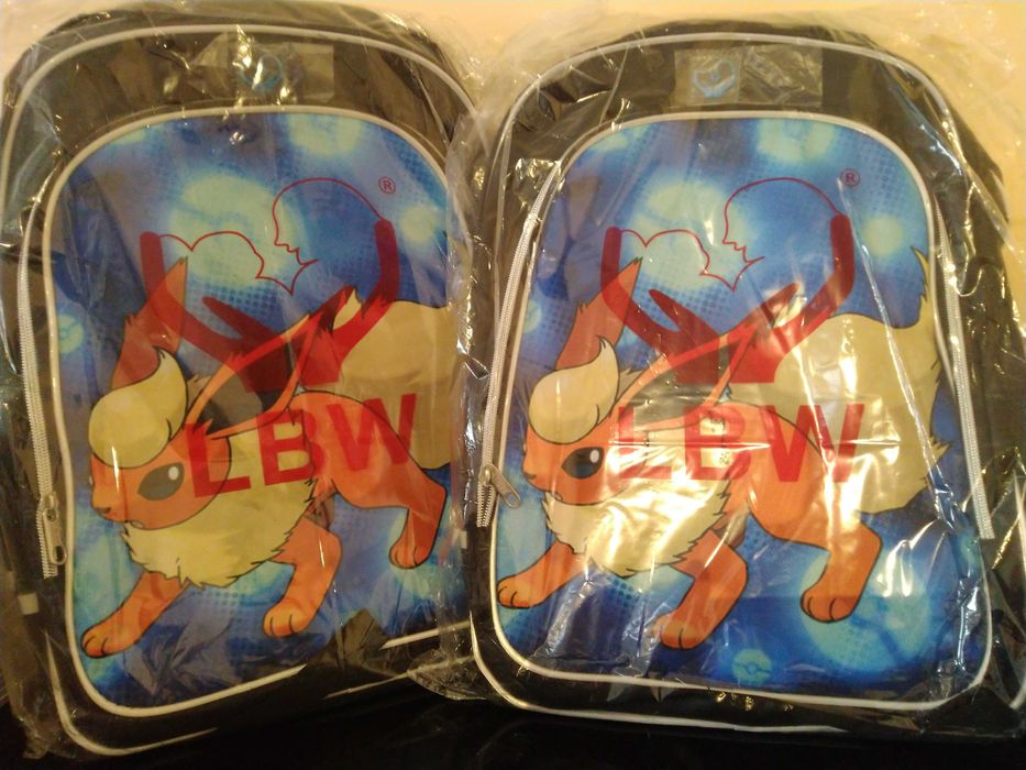 Mochila Escolar Pokémon Flareon - NOVAS