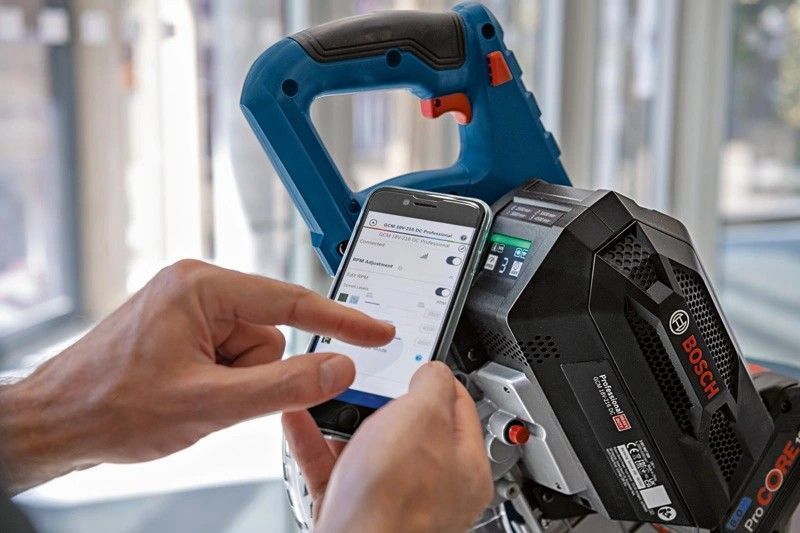 Ukośnica Akumulatorowa Gcm 18V-216 Dc 0*Ah