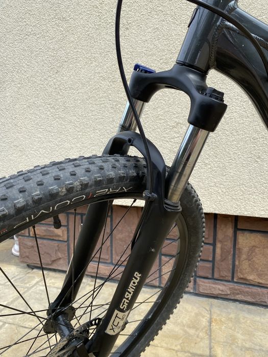 Trek marlin 5 z 2022 roku