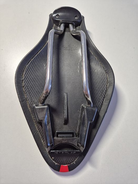 Siodełko triathlonowe FIZIK Tritone  aluminium