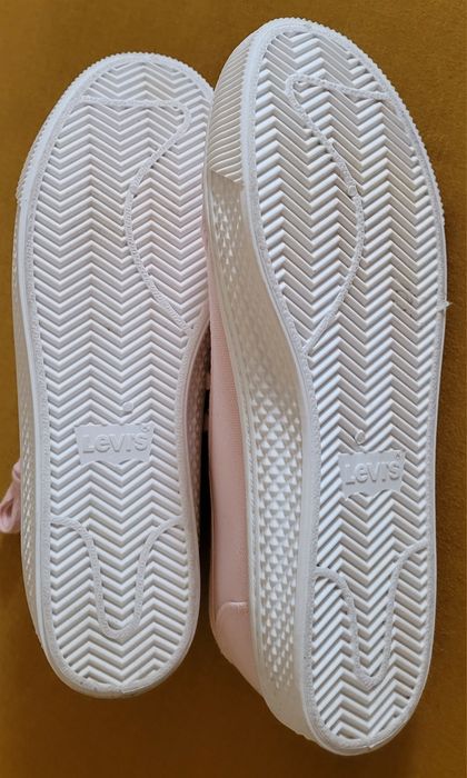 Trampki Tenisówki LEVIS damskie Regular Pink nowe R.39