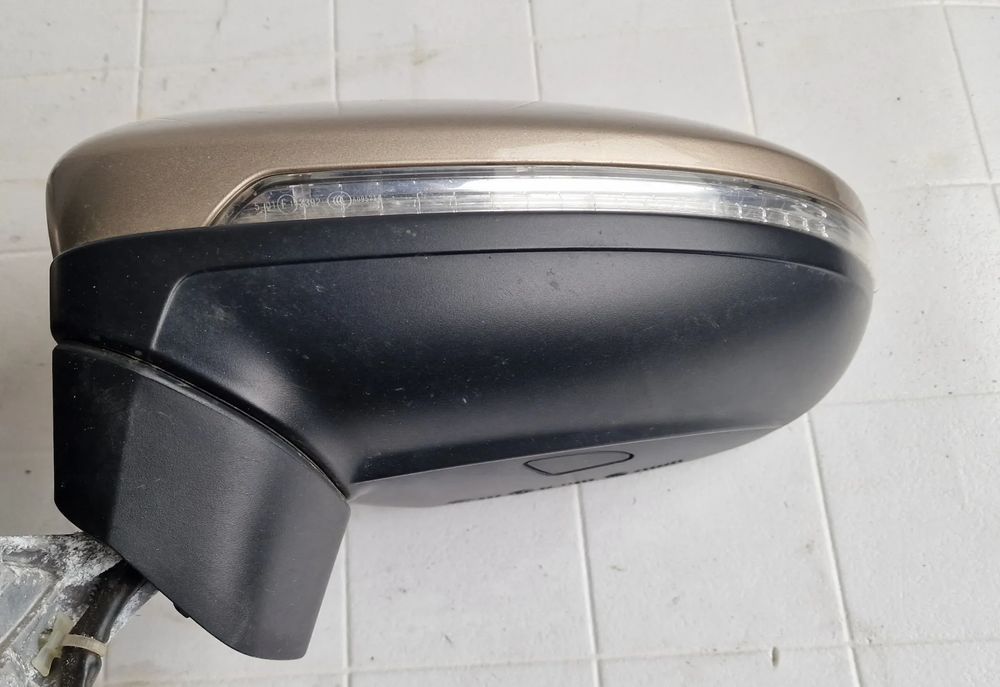 lusterko lewe/prawe 6pin vw touran