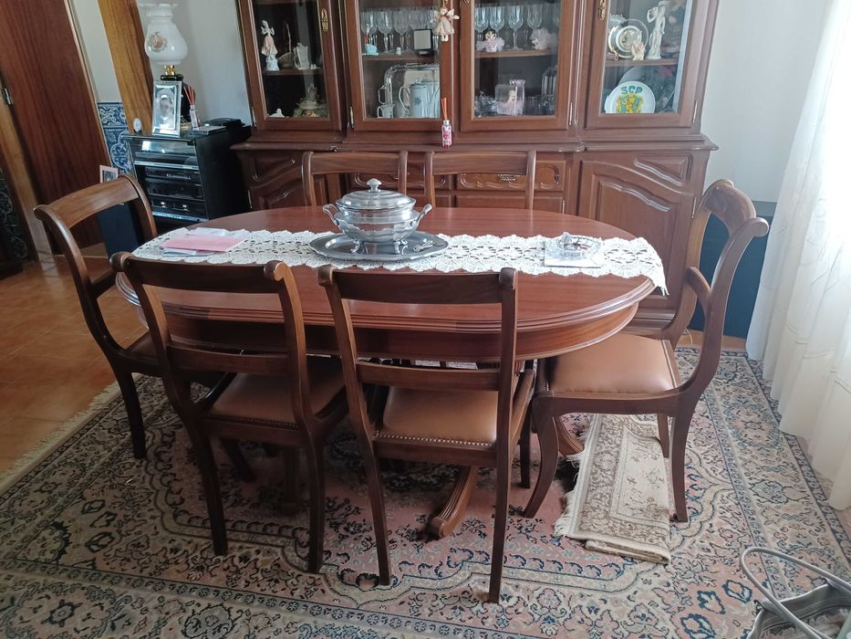 Vendo sala de jantar