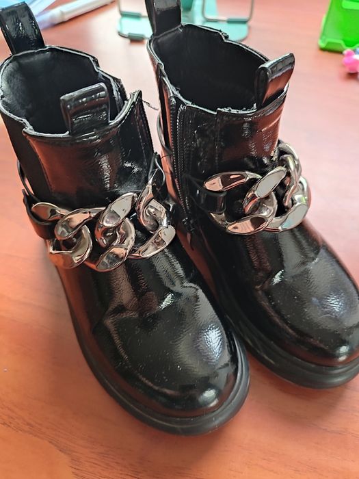 Весняні дитячі ботіночки