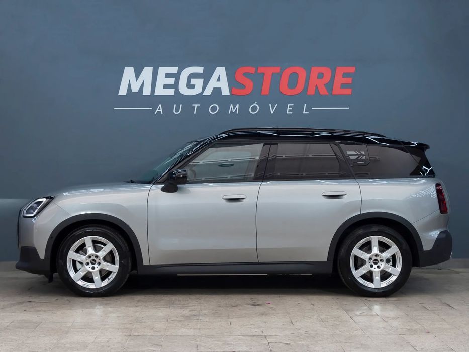 MINI Countryman E Classic M511307429100267523