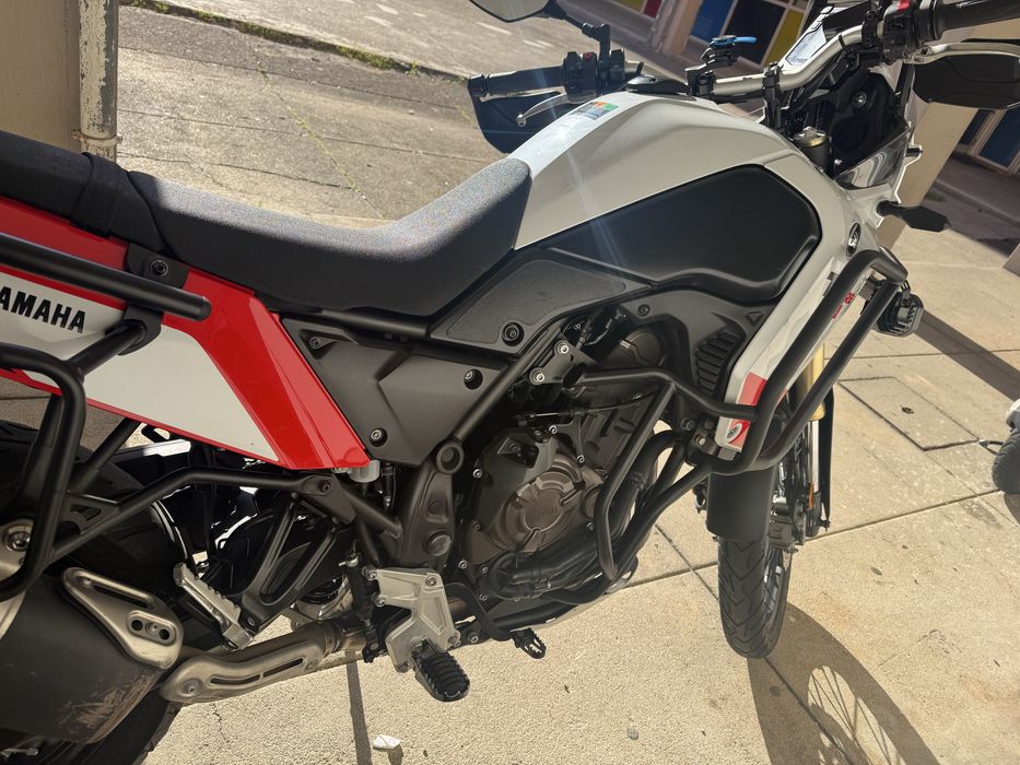 Yamaha Tenere 700 c/ muitos extras