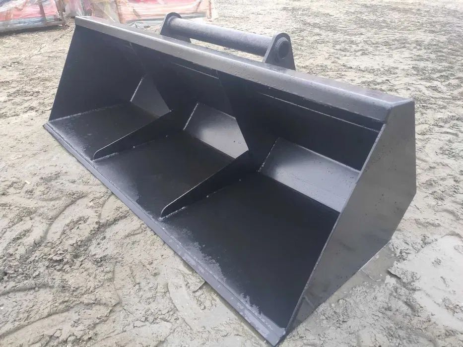 Łyżka karbowana do ładowarki kołowej teleskopowej 2,4m 2,2m 2,0m 1,8m Manitou JCB Merlo CAT Claas 240 cm 220 cm 200 cm 180 cm