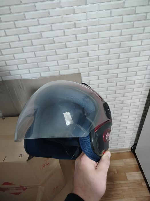 Продам мото шлем