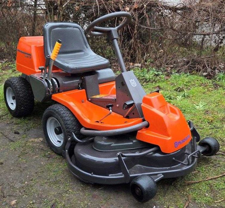 Traktorek odśnieżarka kosiarka Husqvarna RIDER 16 Moc 15.5 kM /od ręki