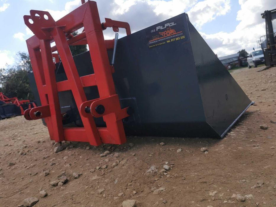 Spych, pług śnieżny Szufla, łycha z kiprem na tył ciągnika Tuz, łyżka