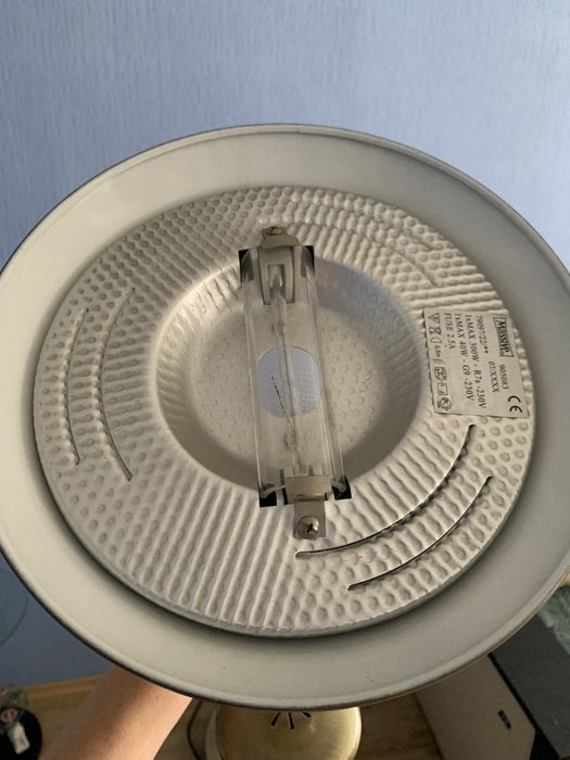 Оригинальный, стильный торшер Massive