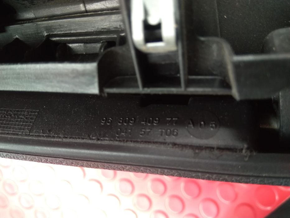 Porta Luvas - PEUGEOT PARTNER TEPEE