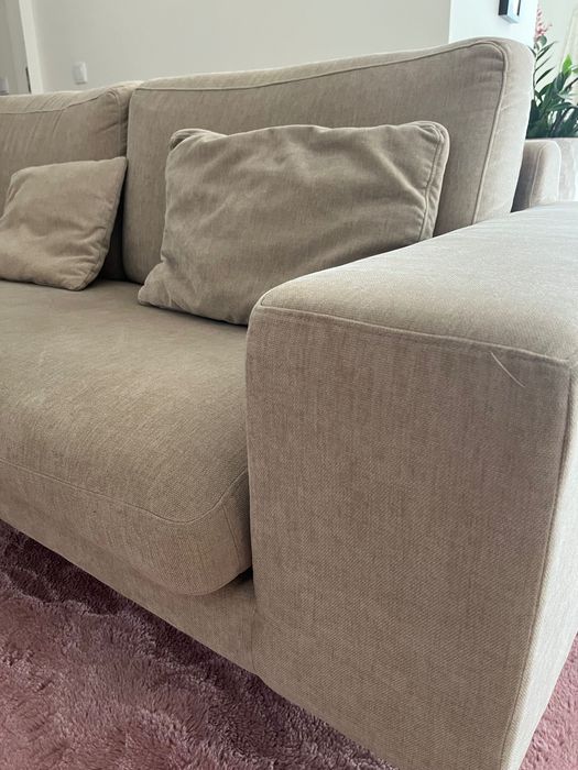 Sofá 4 lugares com chaise long