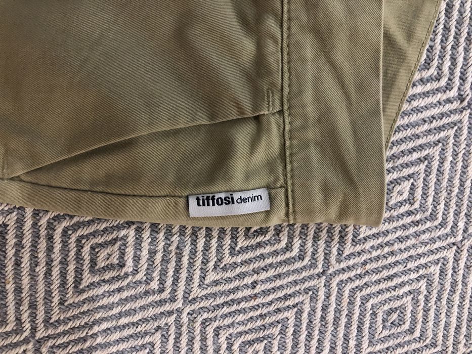 Calças Tiffosi como novas