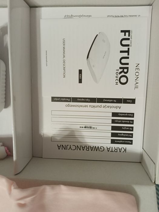 Sprzedam lampę Futuro Touch marki Neonail