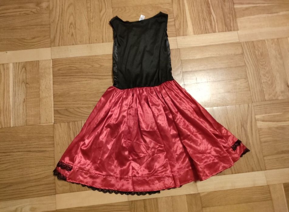 Sukienka czarownicy czarownica wiedźma halloween