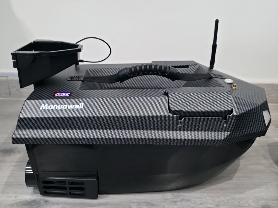 Łódka zanętowa Manuowell Assassin Pro gps autopilot torba gratis