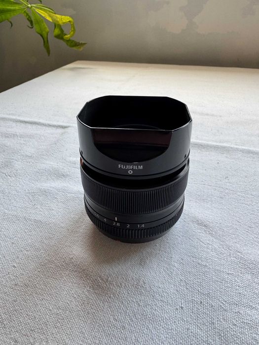 Fujifilm X-T5 (muito bom estado) com XF 35 1.4 R