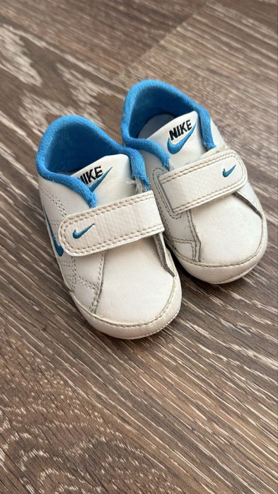 Продам пінєткі nike