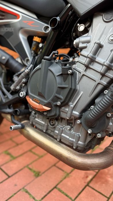 Мотоцикл КТМ (KTM 790 Duke R )