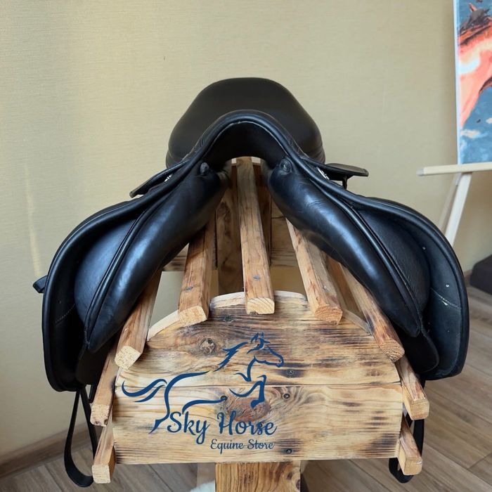 Конь кінь кобила сідло лошадь кобила