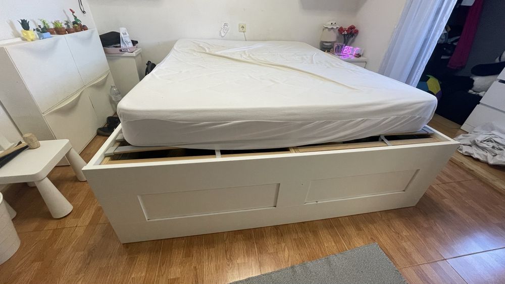 cama ikea brimnes