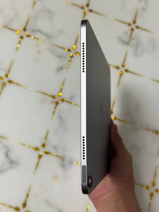 iPad Air 11" M4 256GB Wi-Fi АКБ 98%