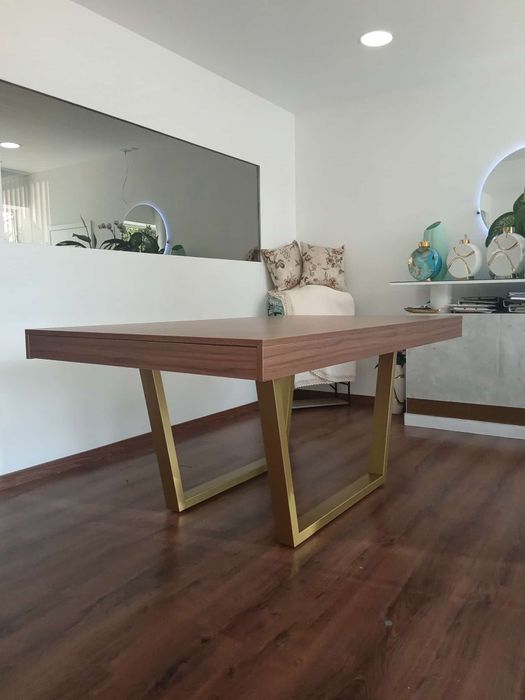 Mesa Madeira nova