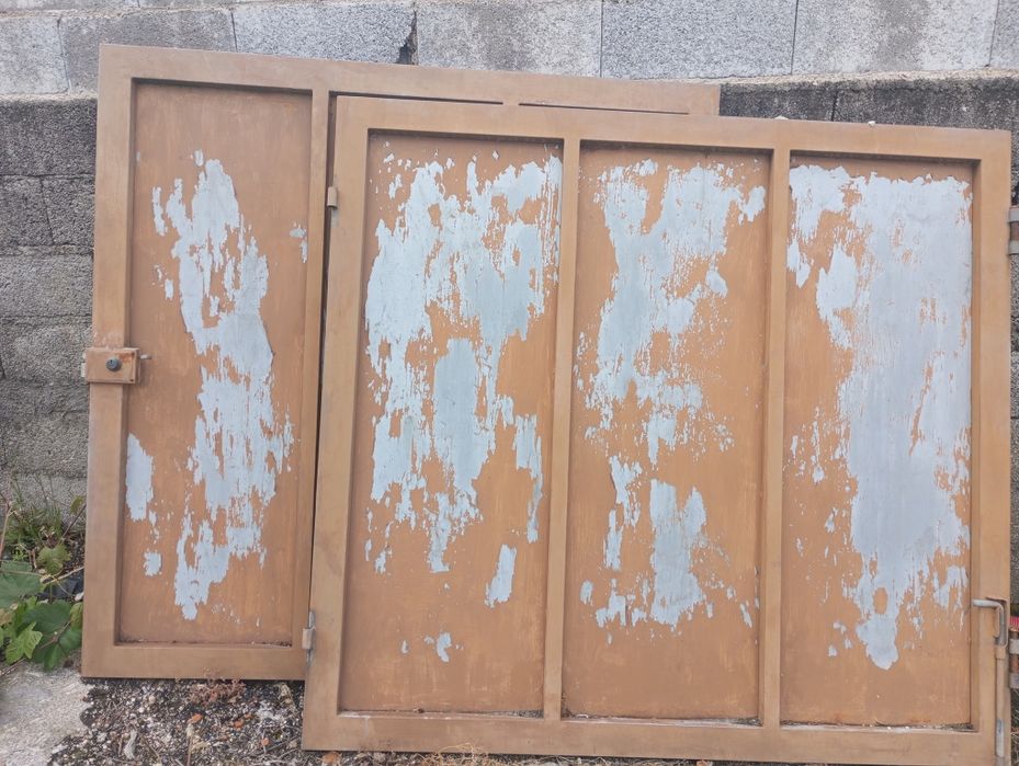 Portões de garagem e entrada