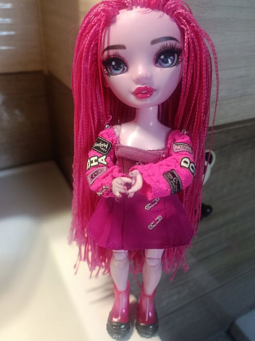Lalka Rainbov High Shadow-Pinkie James.
