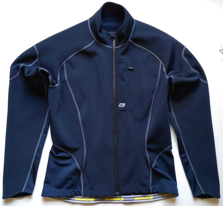 ВелоКуртка SUGOI Softshell Wos M black Куртка