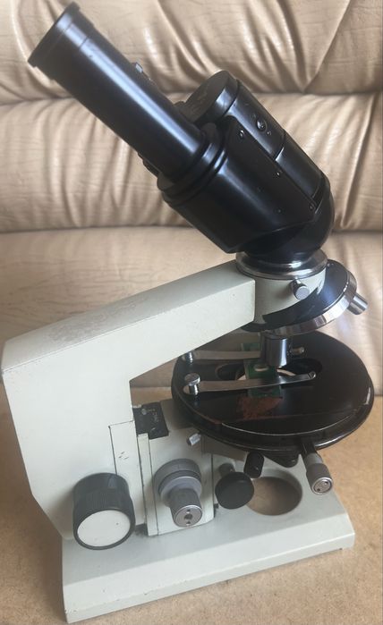 Мікроскоп С1У42 BIOLAM Ломо Бінокулярний з комплектом Слайдів