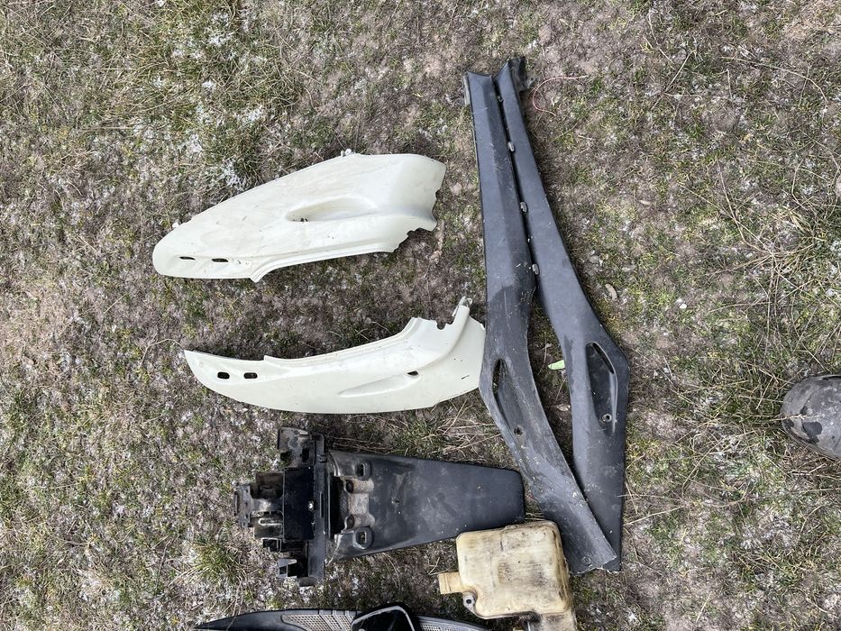 Запчачтини до скутерів Honda dio 18/27 та 28zx