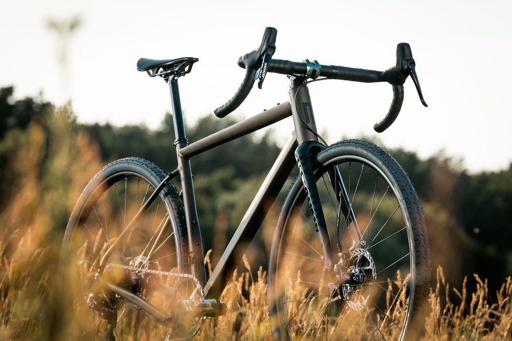 Rower Rondo MYLC AL szampańsko-czarny rozmiar M