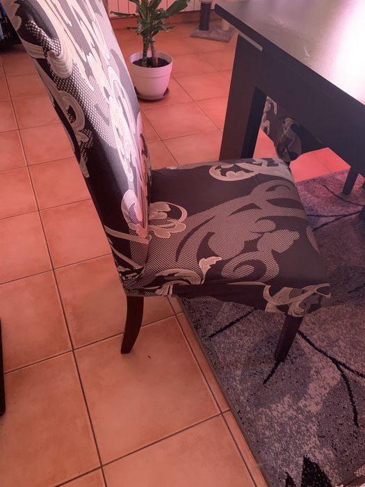 Mesa de Sala extensivel com 6 cadeiras