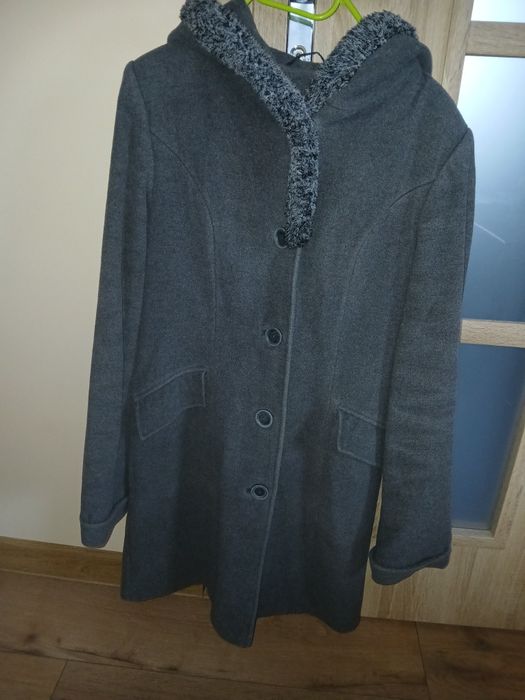 Płaszcz jesienno-zimowy