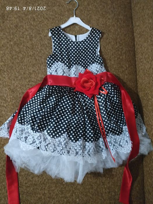 Выпускное платье  5-7лет