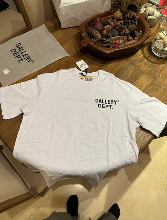 T-shirt Gallery Dept.