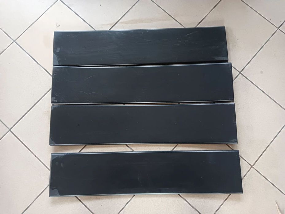 Ducato Boxer Jumper listwa na tylne drzwi lewa prawa czarna